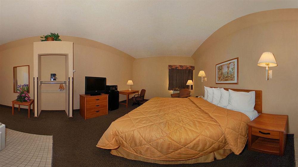 Comfort Inn Near Medical Center Мішен Номер фото