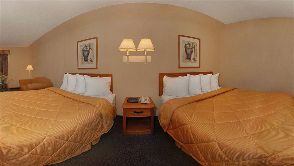 Comfort Inn Near Medical Center Мішен Екстер'єр фото