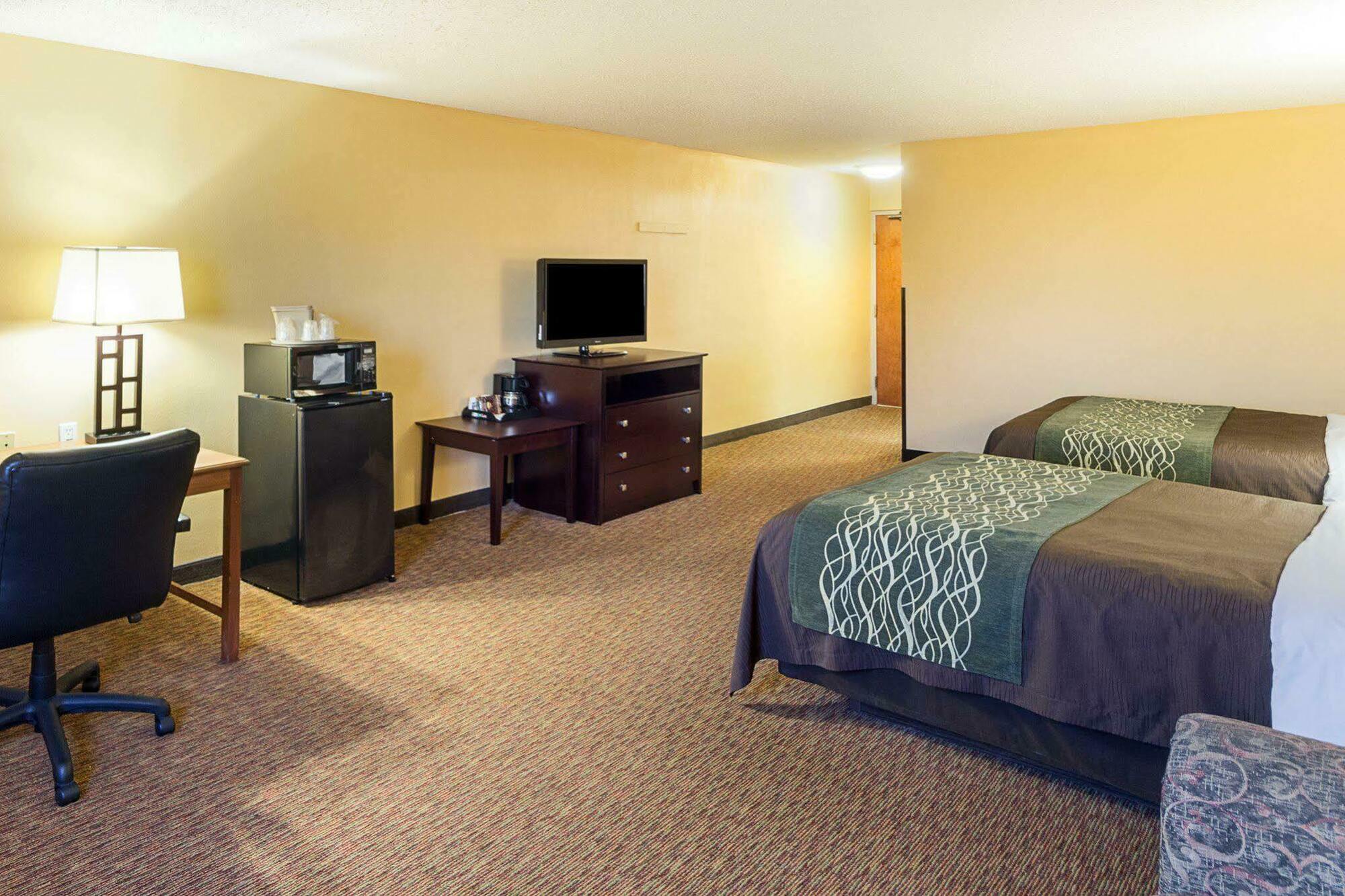 Comfort Inn Near Medical Center Мішен Екстер'єр фото